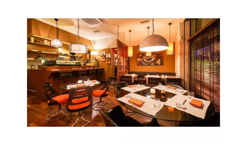 Fooding Sushi Lounge