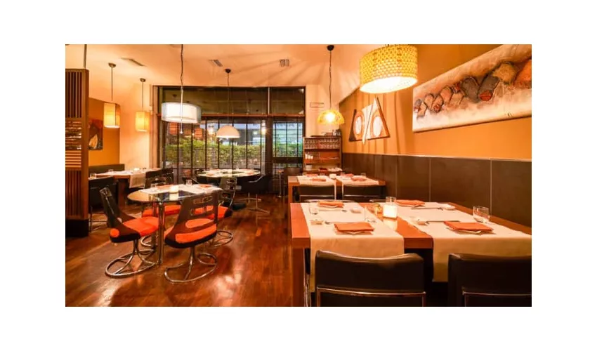 Fooding Sushi Lounge