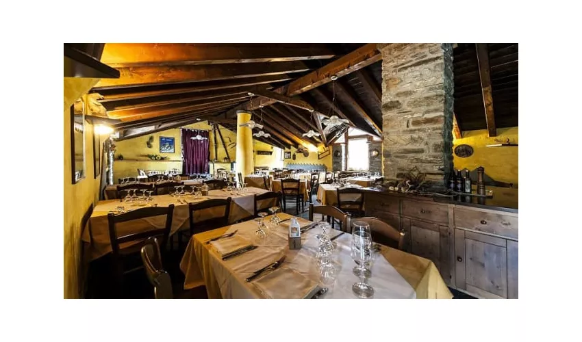 Hotel Ristorante Baita Cretaz