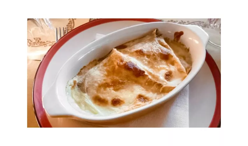 Trattoria Bar Rouge et Noir