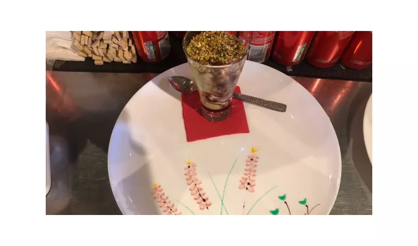 Hinode Sushi 3