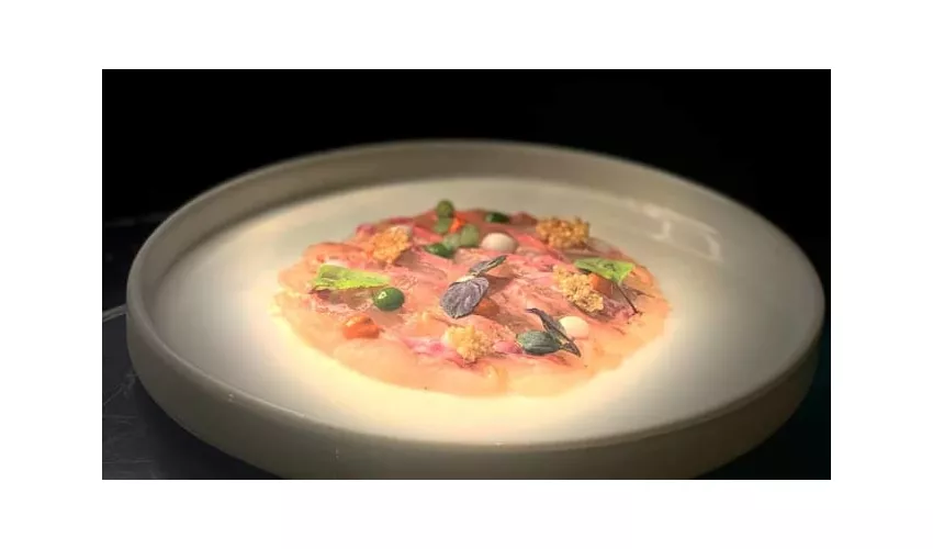 Folie À Deux | Sushi Valmontone