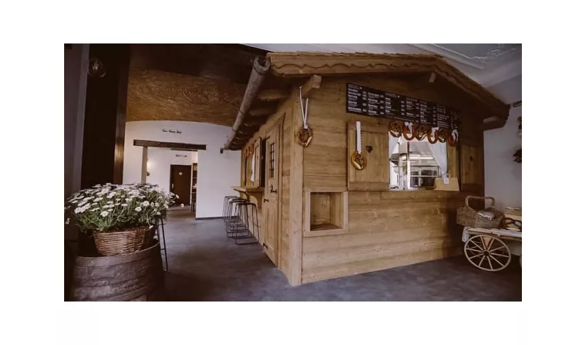 Würsteria11