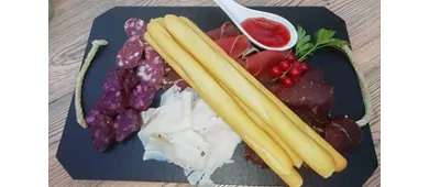 Petit Gourmet Restaurant et Café