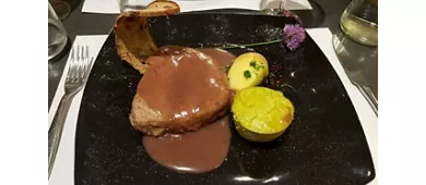 Petit Gourmet Restaurant et Café