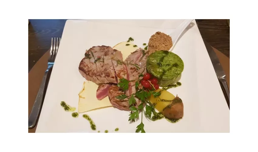 Petit Gourmet Restaurant et Café
