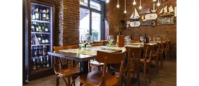 Enoteca Con Cucina Di Pesce