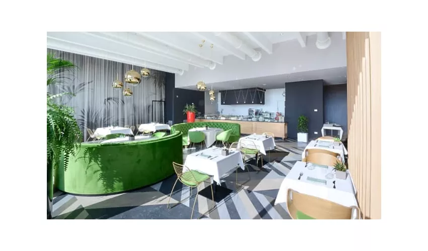 Grey Wine & Grill Restaurant
