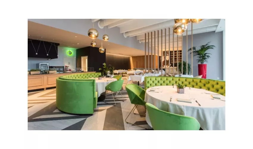 Grey Wine & Grill Restaurant
