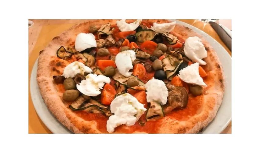 Nessie naturalmente pizza