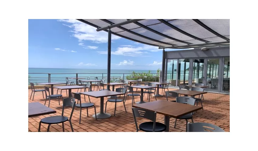 By The Sea - Bagni Pizzo