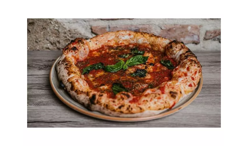 Pizzeria Bella Napoli 081