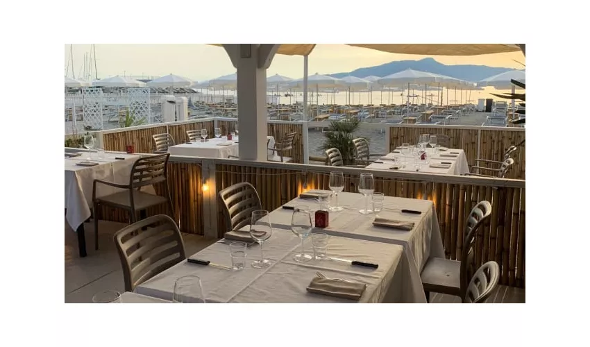 Purpo , Ristorante sul mare by La Spiaggetta