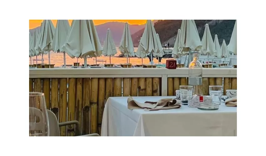 Purpo , Ristorante sul mare by La Spiaggetta
