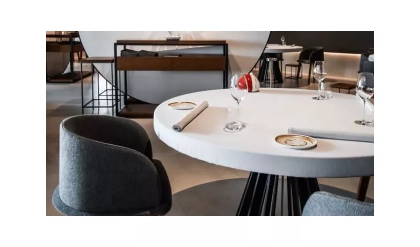 BOLLE Restaurant