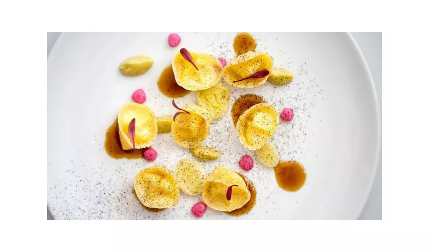 Contaminazioni Restaurant