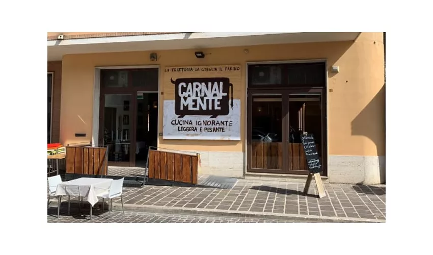 Carnalmente