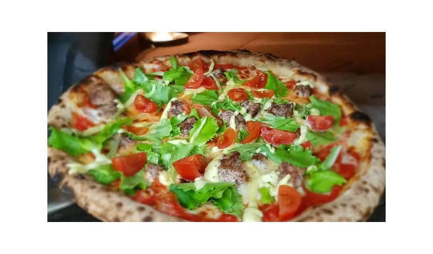 Boom - Pizza & Restaurant