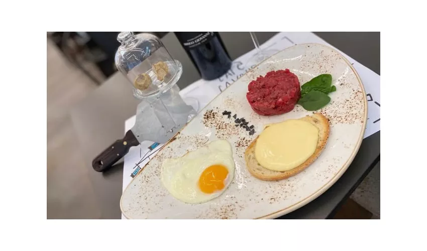 Cafè Cavour, Caffetteria, Restaurant & Cocktail