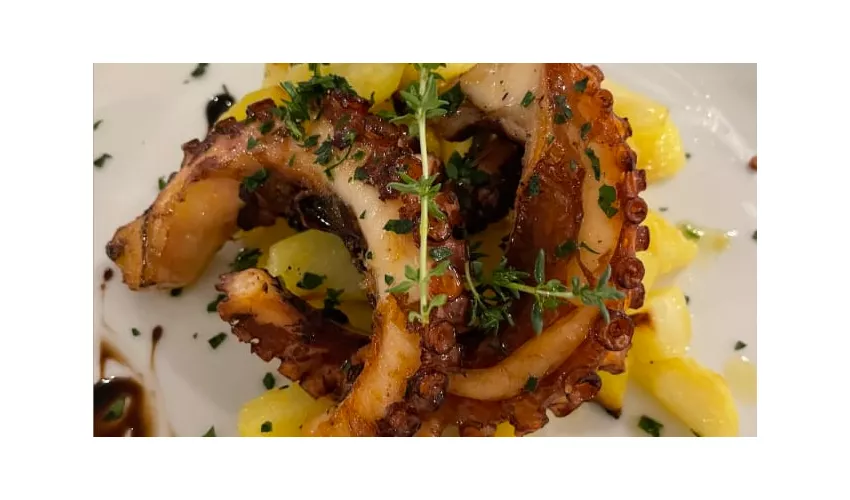 Aqua Pizza & Food