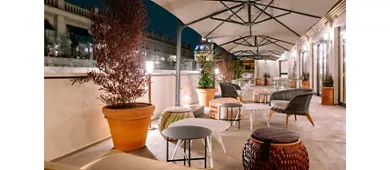 Mùn Rooftop Cocktail Bar