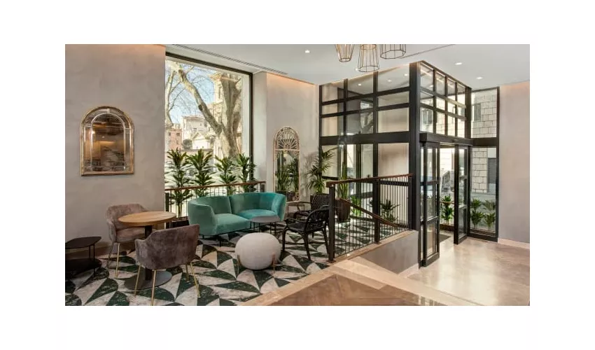 Mùn Rooftop Cocktail Bar