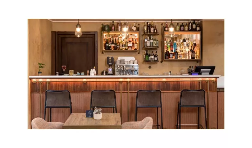 Mùn Rooftop Cocktail Bar