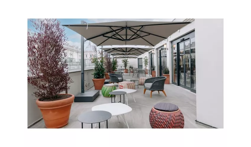 Mùn Rooftop Cocktail Bar