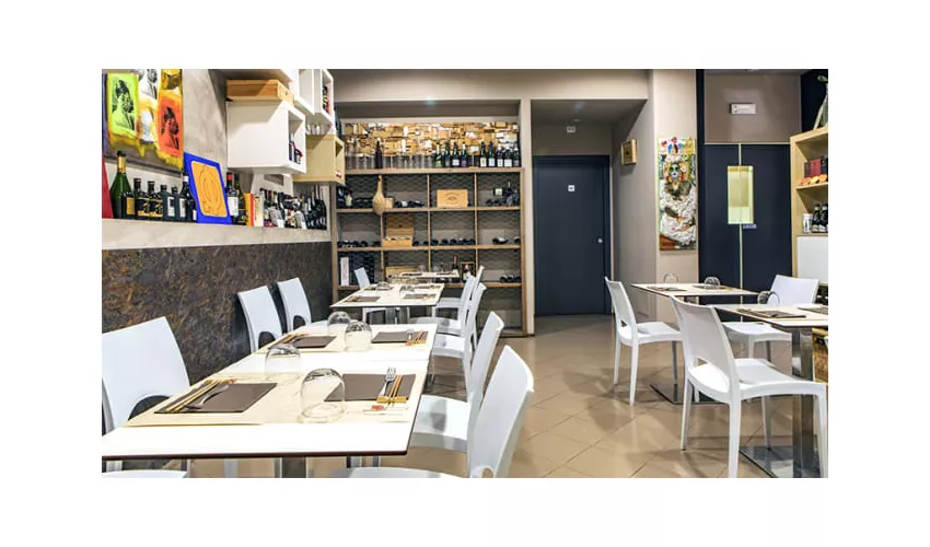 RamenGirl by ENOTECALUCA Firenze