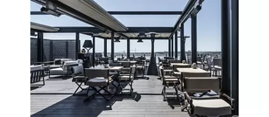 Adèle Mixology Lounge