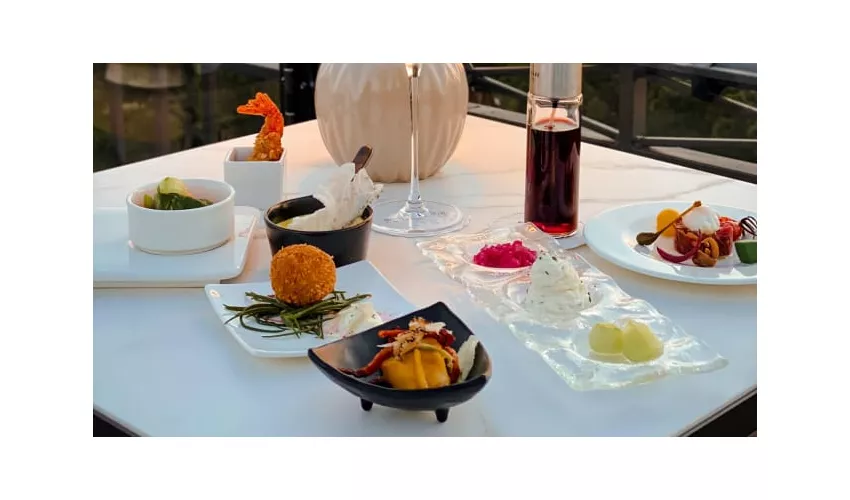 Adèle Mixology Lounge