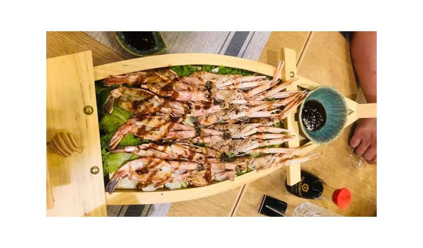 Tesake Sushi