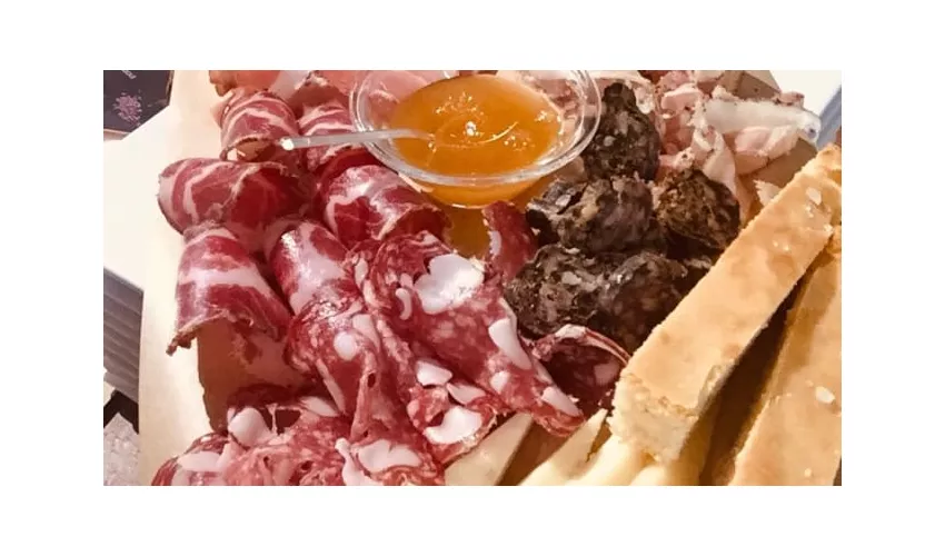 "ENOGALLERY THE WINE PLACE" ENOTECA & DISTRIBUZIONE, WINE BAR & RESTAURANT