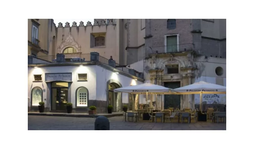 Palazzo Petrucci Pizzeria