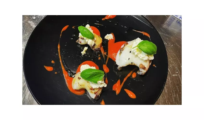 "Reusia Bistrot", Specialità Pesce, Ristorante Ragusa Ibla, Premiato come migliore Ristorante delle Eccellenze Italiane.