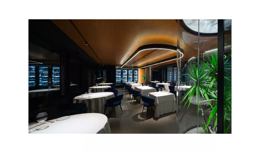 Acqua Restaurant