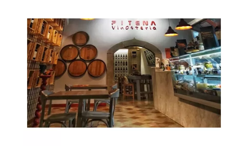 Pitena Lounge Bar
