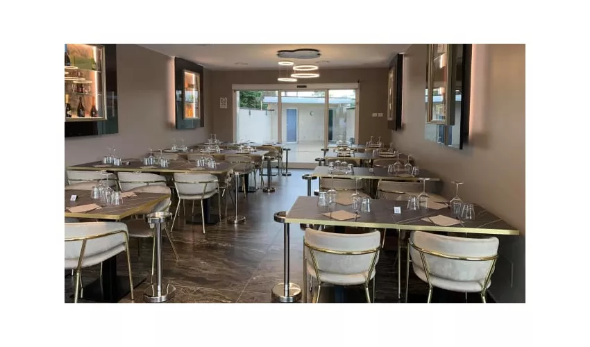 Fish Art Restaurant