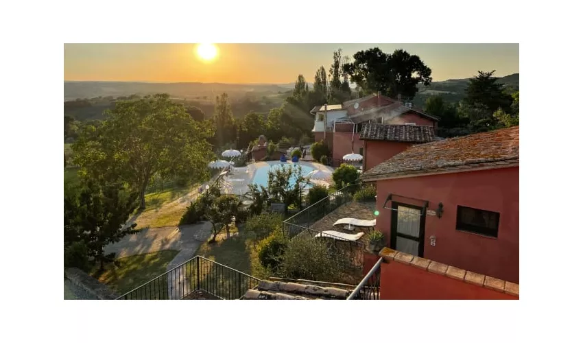 Agriturismo "Tenuta San Savino delle Rocchette"