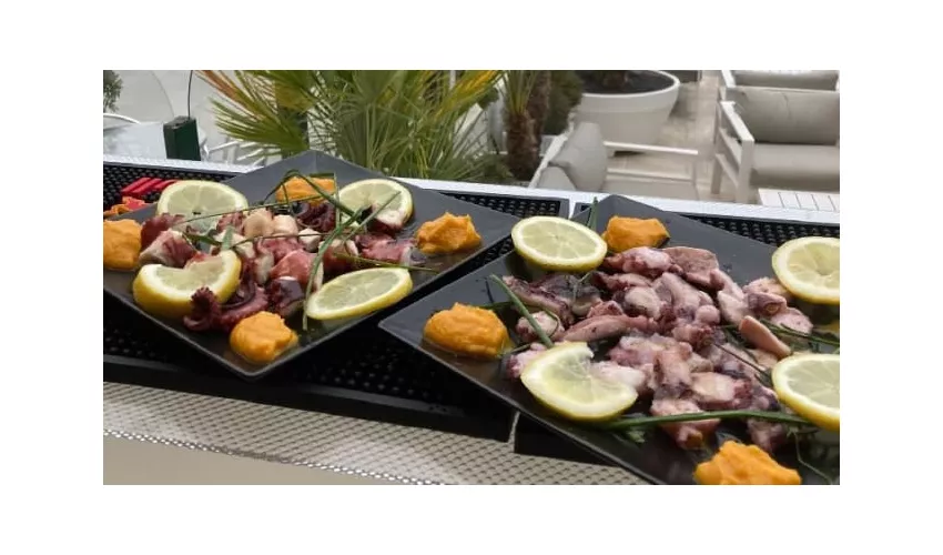 VistaMare Authentic Cafe Bar Bistrot