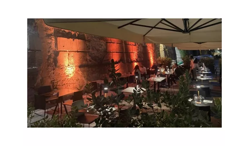 Kalhesa Restaurant & Sushi Bar