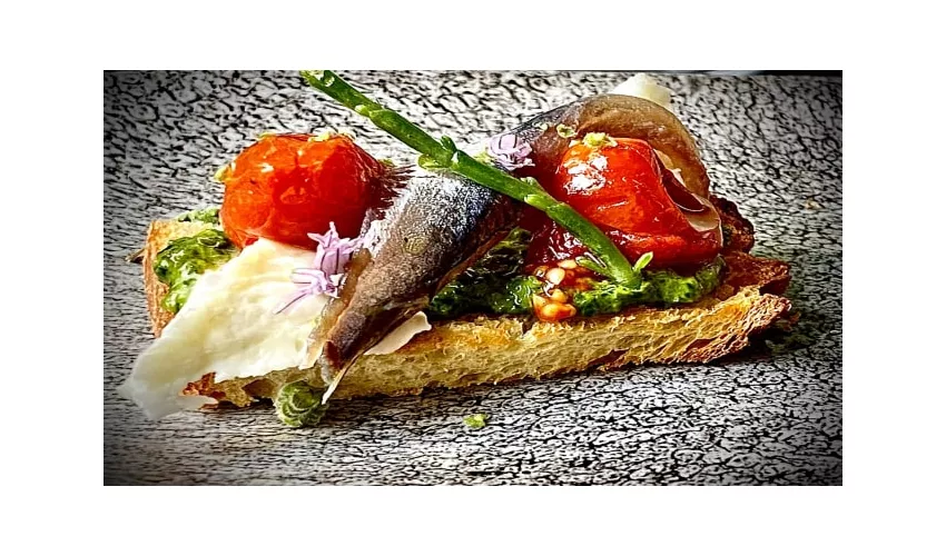 Kalhesa Restaurant & Sushi Bar