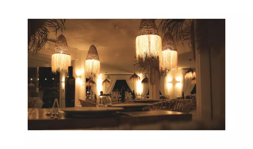 Mare Mosso | Beach Club, Bar & Restaurant