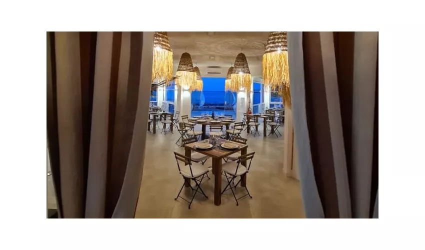 Mare Mosso | Beach Club, Bar & Restaurant