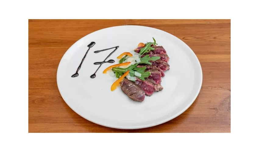 Interno 7 Food & Drink