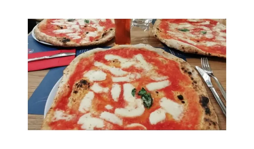 Pizzeria M. Condurro - Antica pizza forcella dal 1937