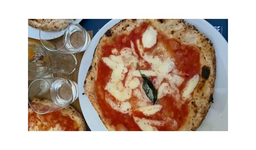 Pizzeria M. Condurro - Antica pizza forcella dal 1937