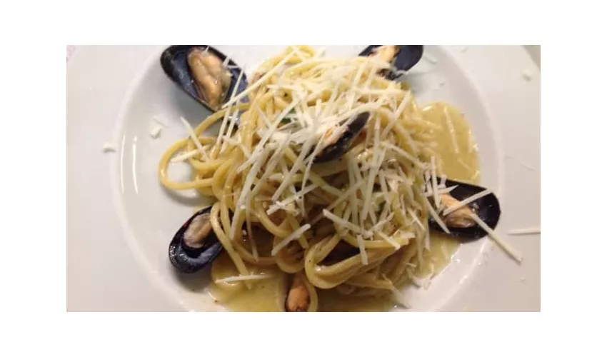 Osteria Trinca Food Pizza & Wine