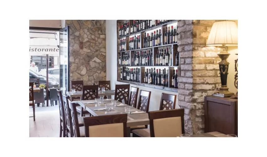 Diadema Restaurant & Bar