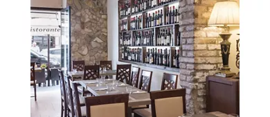 Diadema Restaurant & Bar